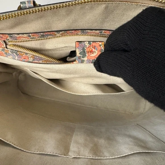 Gucci Floral Liberty Canvas Top-Handle Duffel — Coral, Beige, Green - Picture 11 of 12